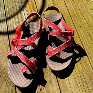 Chaco peach swell classic sandals